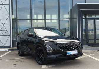 Подержанный автомобиль Omoda C5 2023 года (3 фото)