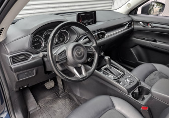 Подержанный автомобиль Mazda CX-5 2021 года (15 фото)