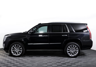 Подержанный автомобиль Cadillac Escalade Suv 2018 года (8 фото)