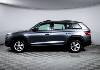 Подержанный автомобиль Skoda Kodiaq 2019 года (8 фото)