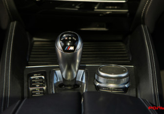 Подержанный автомобиль BMW X6 M 2019 года (13 фото)