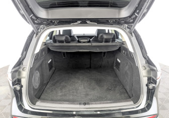 Подержанный автомобиль Voyah Free 2023 года (10 фото)