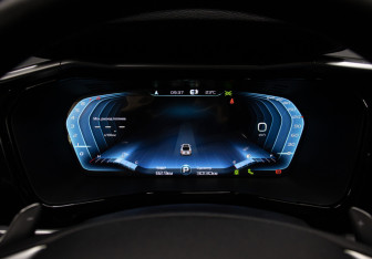 Подержанный автомобиль Geely Tugella 2023 года (13 фото)