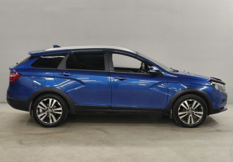 Подержанный автомобиль LADA (ВАЗ) Vesta Wagon 2020 года (4 фото)