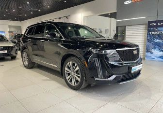 Подержанный автомобиль Cadillac XT6 2020 года (3 фото)