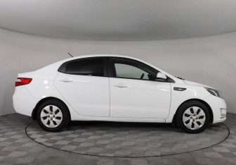 Подержанный автомобиль Kia Rio Sedan 2014 года (4 фото)