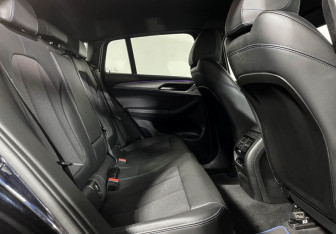 Подержанный автомобиль BMW X4 2019 года (14 фото)