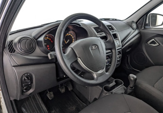 Подержанный автомобиль LADA (ВАЗ) Granta Sedan 2023 года (15 фото)