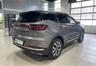 Подержанный автомобиль Chery Tiggo 7 Pro Max 2022 года (4 фото)