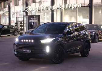 Подержанный автомобиль Exeed TXL 2022 года (17 фото)