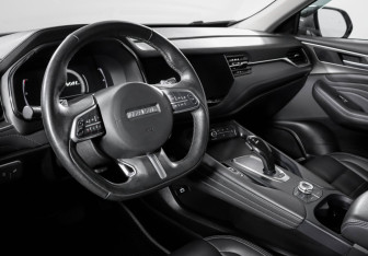 Подержанный автомобиль Haval F7 2021 года (14 фото)