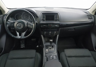 Подержанный автомобиль Mazda CX-5 2012 года (12 фото)