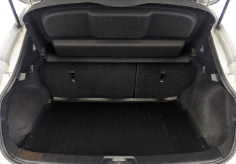 Подержанный автомобиль Nissan Qashqai 2020 года (10 фото)