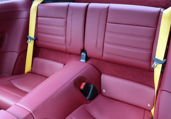 Подержанный автомобиль Porsche 911 Coupe 2023 года (12 фото)