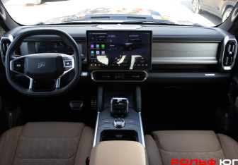 Подержанный автомобиль Jetour T2 2024 года (11 фото)