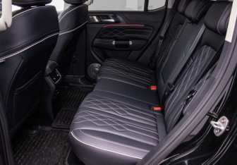 Подержанный автомобиль Tank 300 2025 года (11 фото)