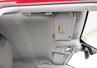 Подержанный автомобиль Peugeot 3008 2018 года (22 фото)