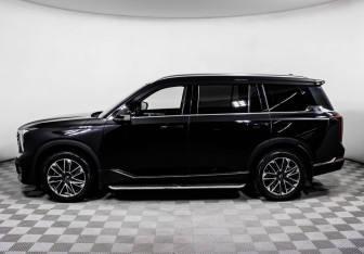 Подержанный автомобиль GAC GS8 2024 года (8 фото)