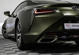 Подержанный автомобиль Lexus LC 2020 года (27 фото)