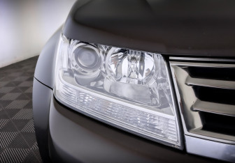 Подержанный автомобиль Suzuki Grand Vitara 2015 года (17 фото)