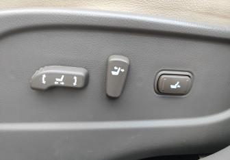 Подержанный автомобиль Nissan Murano Suv 2009 года (14 фото)