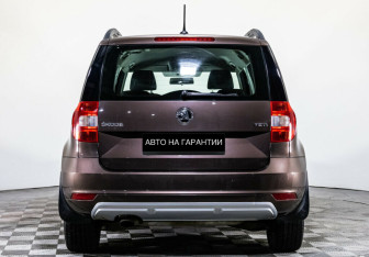 Подержанный автомобиль Skoda Yeti 2018 года (4 фото)