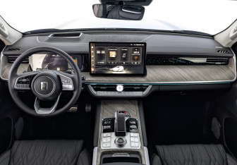 Новый Tank 500 2025 (10 фото)