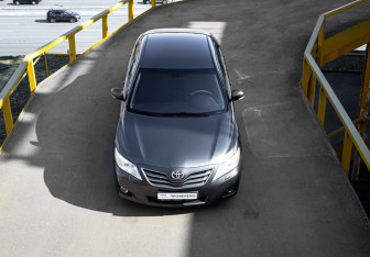 Подержанный автомобиль Toyota Camry Sedan 2011 года (15 фото)