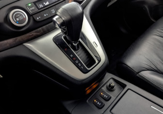 Подержанный автомобиль Honda CR-V 2013 года (28 фото)