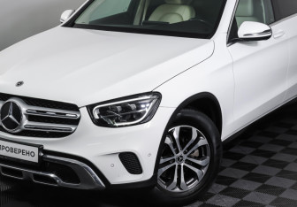 Подержанный автомобиль Mercedes-Benz GLC Coupe 2021 года (24 фото)