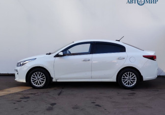 Подержанный автомобиль Kia Rio Sedan 2017 года (5 фото)