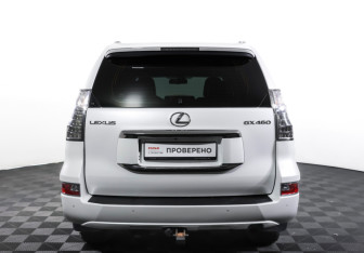 Подержанный автомобиль Lexus GX 2015 года (6 фото)