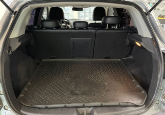 Подержанный автомобиль Peugeot 4008 2012 года (17 фото)