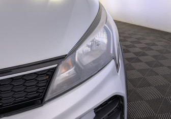 Подержанный автомобиль Kia Rio Hatchback 2021 года (11 фото)