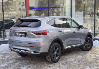 Подержанный автомобиль Haval F7 2021 года (8 фото)
