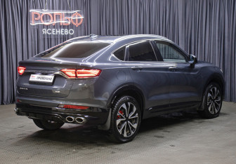 Подержанный автомобиль Geely Tugella 2023 года (5 фото)