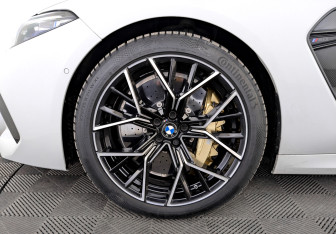 Подержанный автомобиль BMW M8 Sedan 2021 года (19 фото)