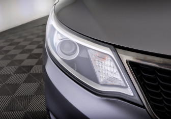 Подержанный автомобиль Kia Rio Sedan 2016 года (17 фото)