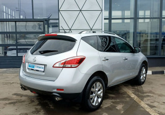 Подержанный автомобиль Nissan Murano Suv 2013 года (5 фото)