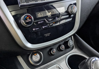Подержанный автомобиль Nissan Murano Suv 2020 года (21 фото)