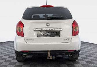 Подержанный автомобиль SsangYong Actyon 2013 года (6 фото)