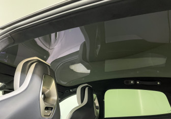 Подержанный автомобиль Xiaomi SU7 2024 года (16 фото)