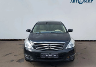 Подержанный автомобиль Nissan Teana 2012 года (2 фото)