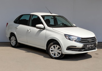Подержанный автомобиль LADA (ВАЗ) Granta Sedan 2023 года (3 фото)