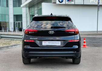 Подержанный автомобиль Hyundai Tucson 2018 года (6 фото)
