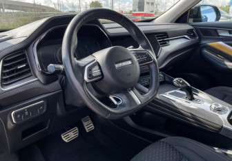 Подержанный автомобиль Haval F7x 2019 года (13 фото)