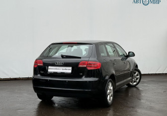 Подержанный автомобиль Audi A3 Hatchback 2010 года (5 фото)