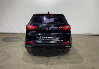 Подержанный автомобиль Hyundai Creta 2017 года (6 фото)