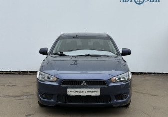 Подержанный автомобиль Mitsubishi Lancer Sedan 2008 года (2 фото)