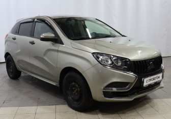 Подержанный автомобиль LADA (ВАЗ) XRAY 2018 года (3 фото)